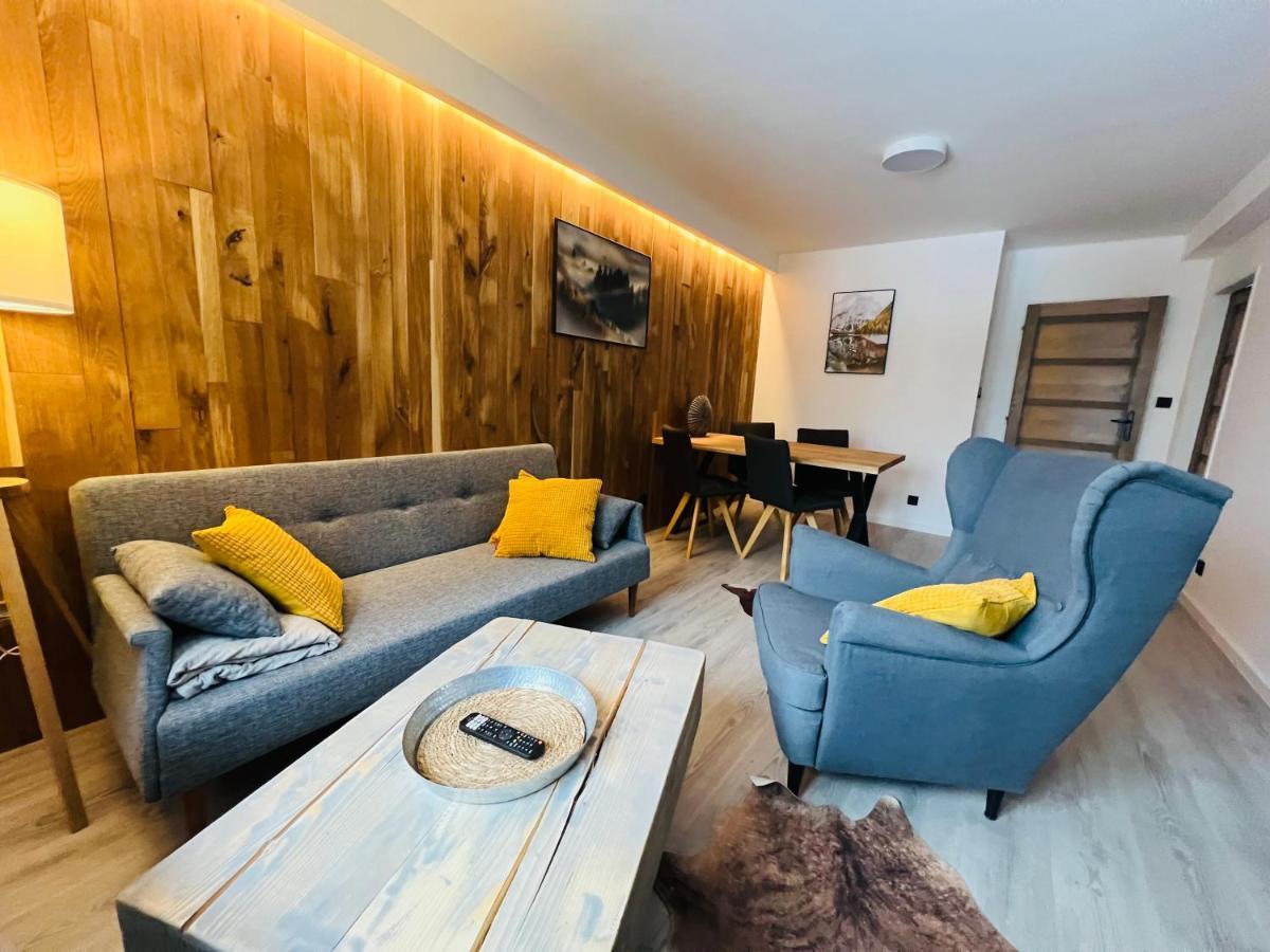 Panorama Apartment *
